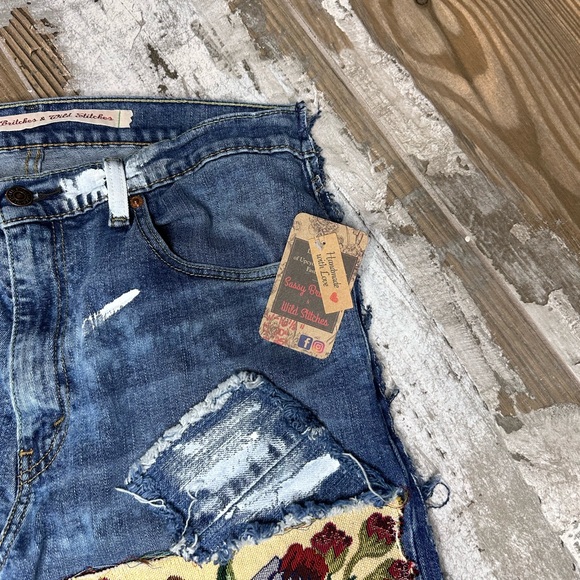 UpCycled Reworked Handmade Vintage Levi’s Jeans like Magnolia Pearl Jaded Gypsy - Picture 3 of 8